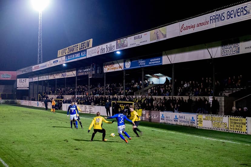 Foto d'archivio: Alberta Schilde fa ritorno contro Sint Jozef e vince 3-2