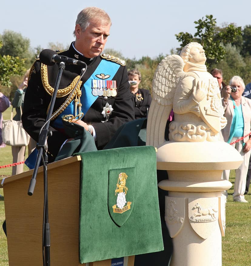 Foto de archivo: Andrew Mountbatten-Windsor gana caso legal sobre órdenes de registro policial ilegales