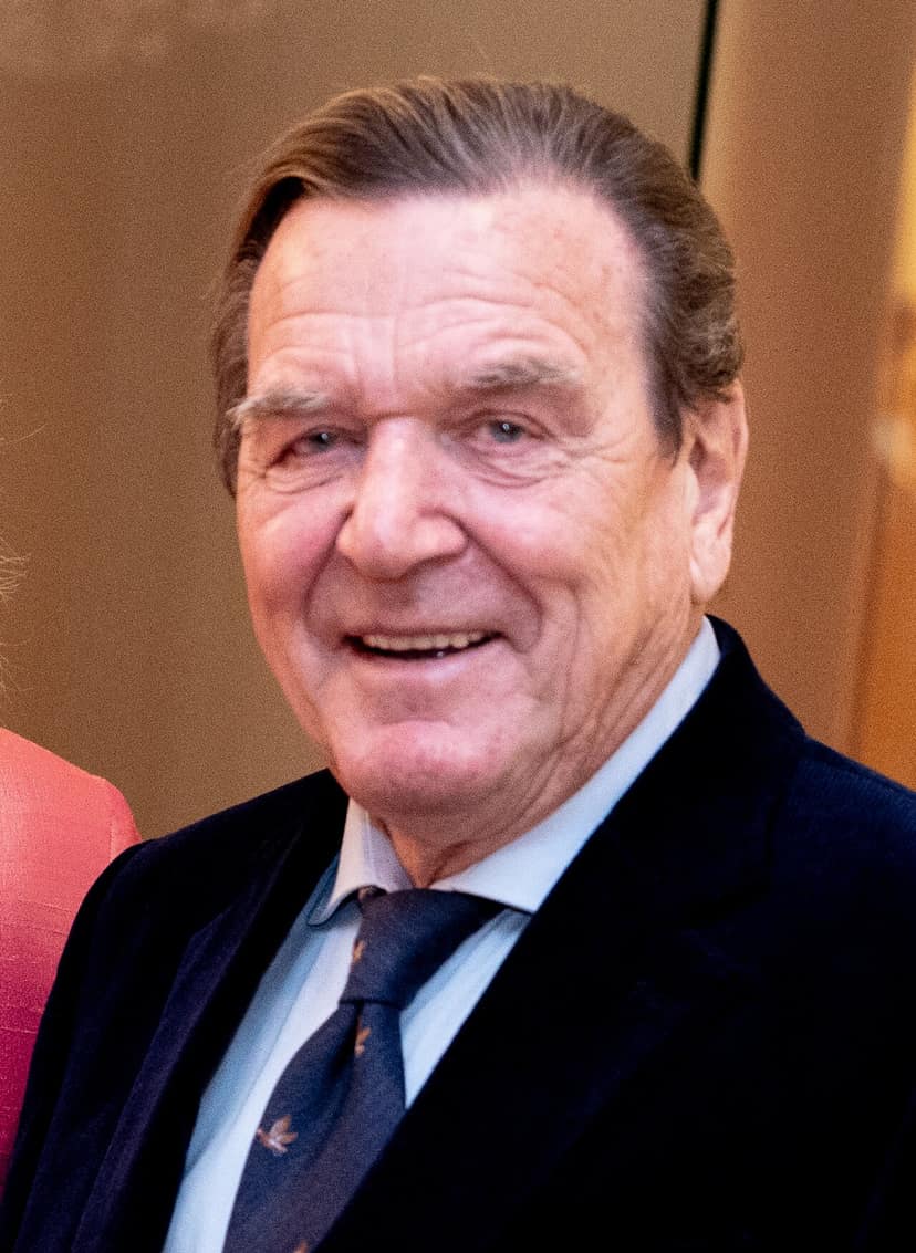 Archive photo: Gerhard Schröder visits Putin for birthday celebration in Moscow