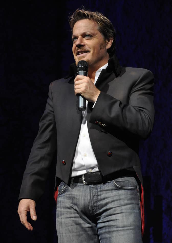 Archieffoto: Suzy Eddie Izzard brengt Hamlet solo naar Lissabon