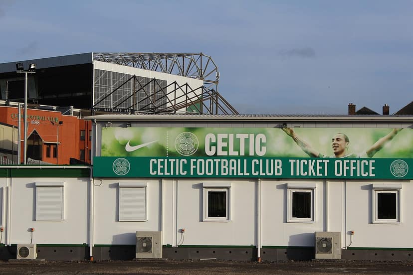 Martin O’Neill recupera após internamento, perde jogo do Celtic