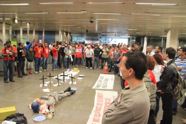 Archieffoto: Staking van gevangenisbewaarders in de Penitentiaire Inrichting Porto met 90% deelname