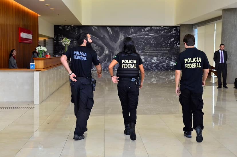 Cláudio Castro und weitere sind Ziele der Operation Sem Refino 2 der PF