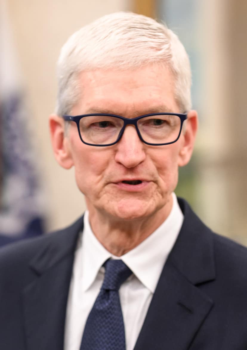 Foto de arquivo: Apple lança iPhone Duo e novos modelos 18 Pro sob nova liderança