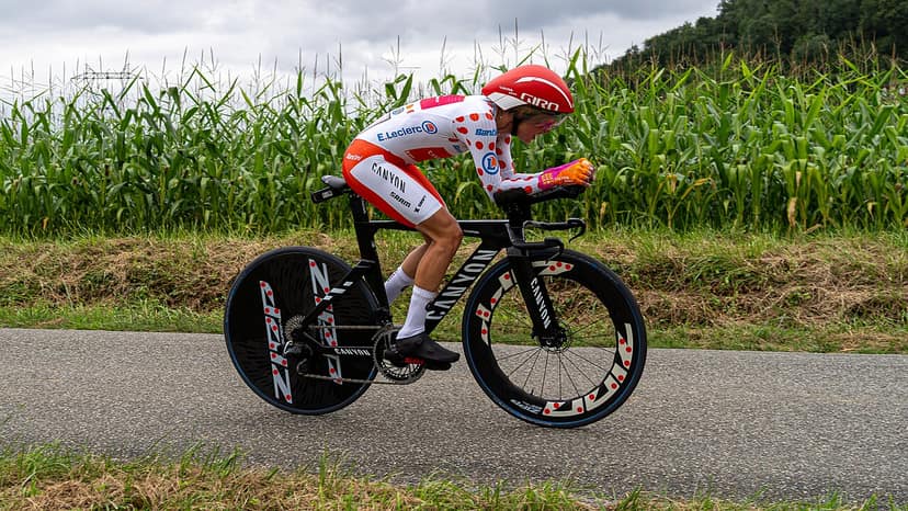 Katarzyna Niewiadoma wins 7th stage of Tour de France Femmes at Mont Ventoux