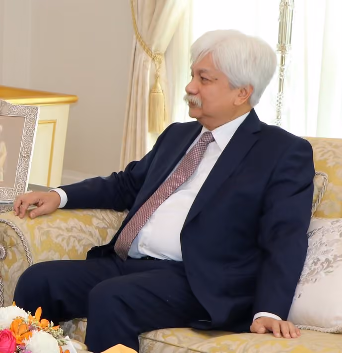 Contestata la posizione di Tuanku Muhriz come sovrano del Negeri Sembilan