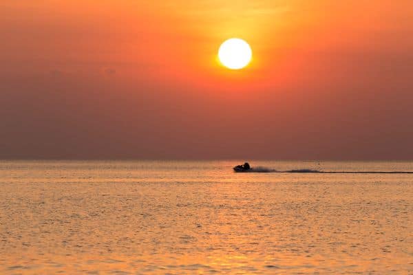 Une famille française sauvée après plus de seize heures en mer près de Koh Samui