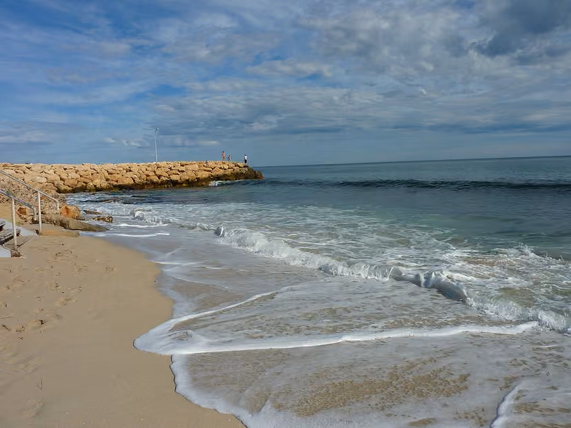 Archivbild: Schwimmer stirbt nach Haiangriff am Sorrento Beach in Perth
