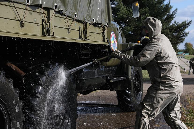 Archivbild: Ukrainische Armee führt erstmalige Drohnen-Evakuierung eines verwundeten Soldaten durch
