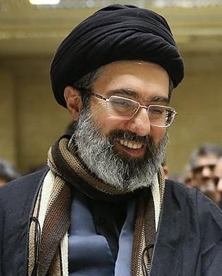 Foto de archivo: El líder supremo de Irán prohíbe actos que perjudican la cohesión social