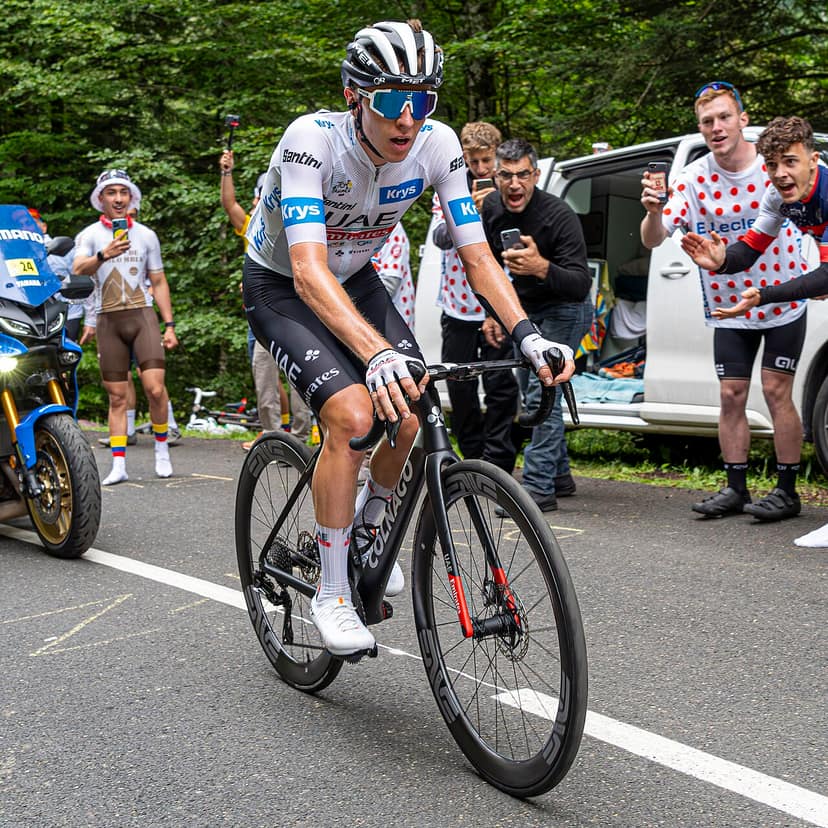 Tadej Pogacar gewinnt überlegenen Bergetappe der Vuelta a España
