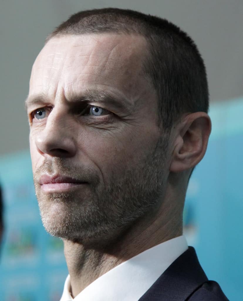 Presidente da UEFA, Ceferin, confirma que não se candidatará à presidência da FIFA