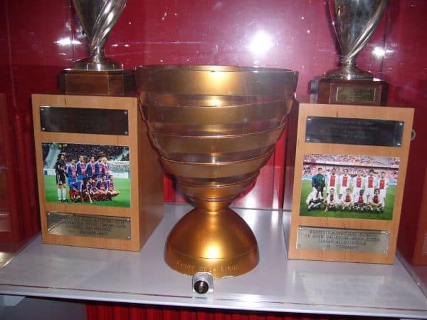 Foto d'archivio: Il PSG pareggia contro il Lille all'ultimo secondo in Ligue 1