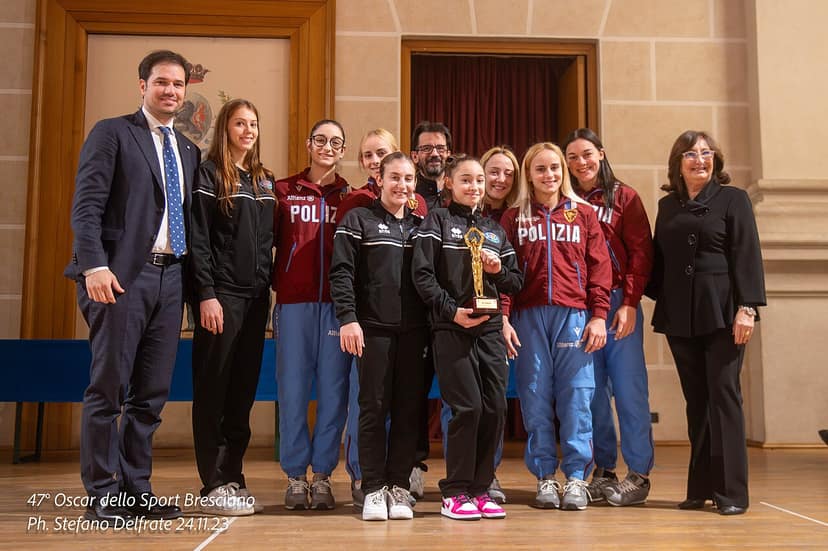 Manila Esposito conquista oro e argento agli Europei di ginnastica artistica