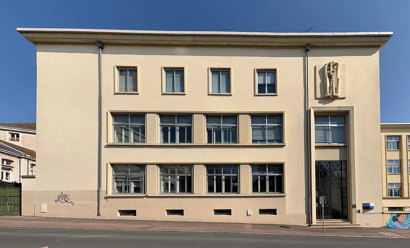 Foto d'archivio: Sospensione delle lezioni in 400-500 licei in Francia lunedì