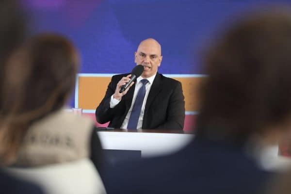 Alcolumbre wijst nieuwe impeachmentverzoeken tegen Moraes af