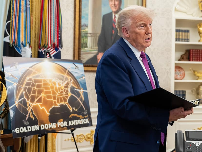 Foto d'archivio: La Casa Bianca rappresenta la politica di Trump in videogiochi online