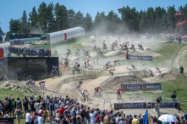 Photo d'archive: Or en short-track pour Laura Stigger aux Championnats du Monde