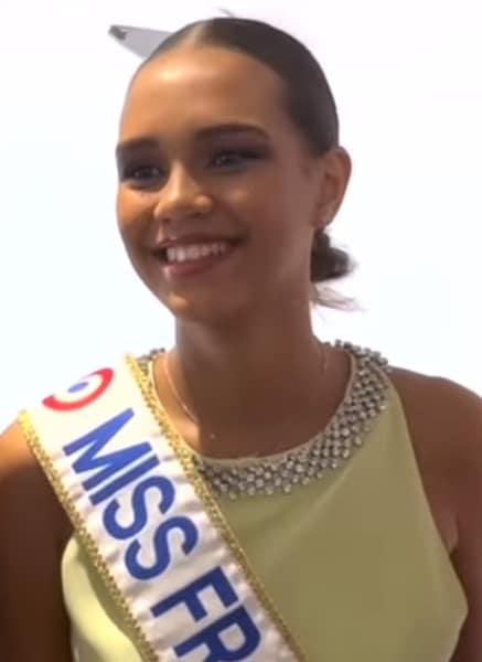 Foto de arquivo: Miss Mundo 2026: Vitória da Miss República Dominicana, Indira Ampiot no Top 12