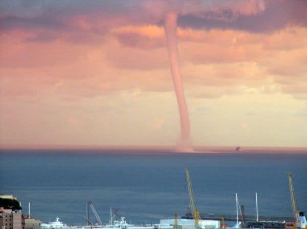 Une trombe d'air dévaste Crémone : dommages au Duomo et à l'Hôtel de Ville