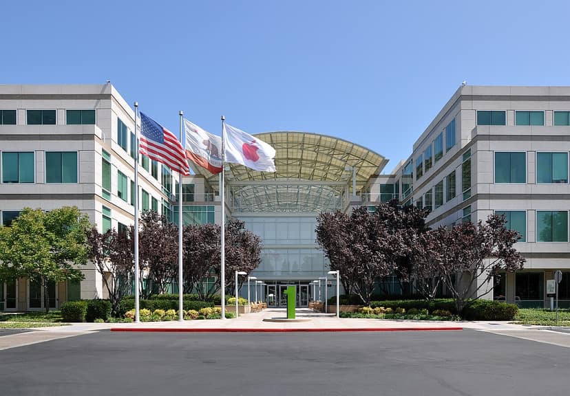 Foto de arquivo: Apple vai apresentar o primeiro iPhone dobrável no evento de 9 de setembro