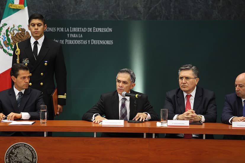 Abelardo de la Espriella inaugurato nuovo presidente della Colombia