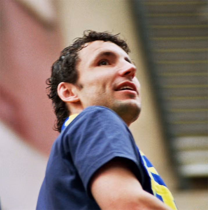 Mark van Bommel announces first squad as coach of the Red Devils