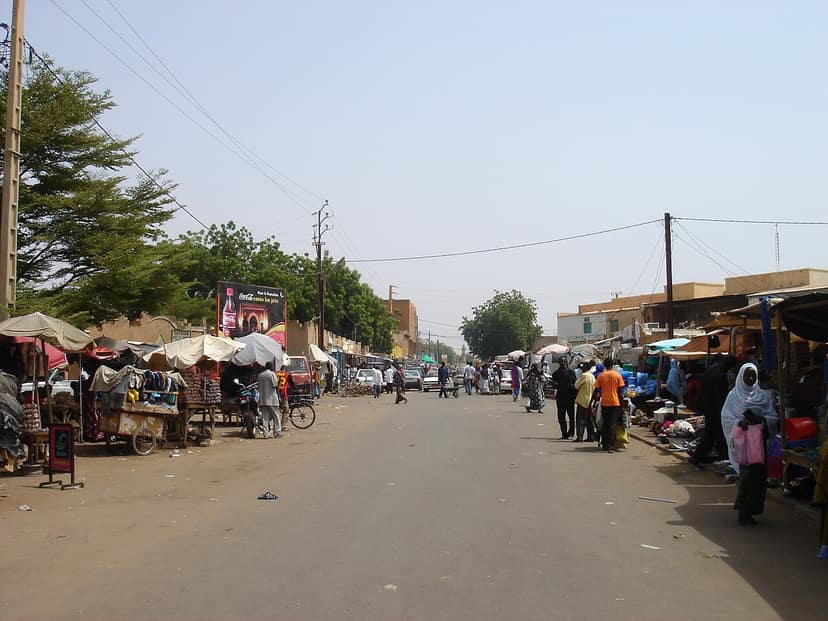 Disparos e Explosões Relatados na Capital do Níger, Niamey