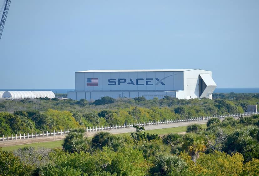 Acções da SpaceX descem após resultados trimestrais, apesar de receitas positivas