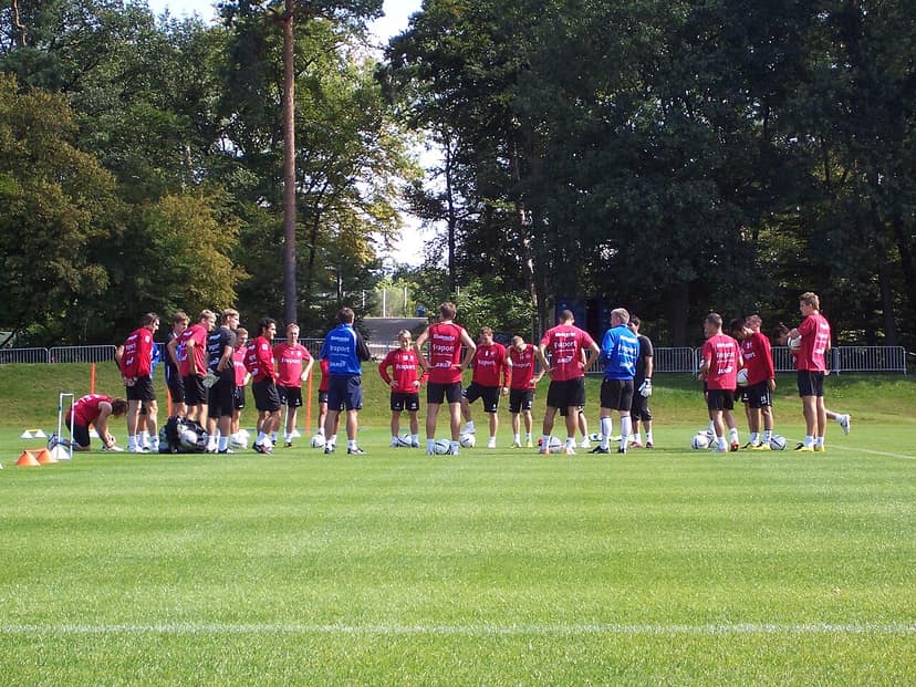 Foto de archivo: Eintracht Frankfurt y VfL Wolfsburg no logran clasificar a la Champions League