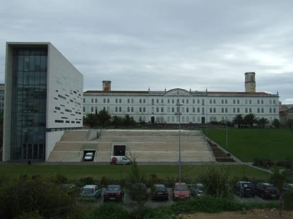Tribunal anula elección de Paulo Pereira como rector de la Universidad Nova de Lisboa