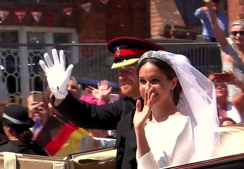 Foto d'archivio: Il principe Harry e Meghan Markle tornano nel Regno Unito dopo sei anni