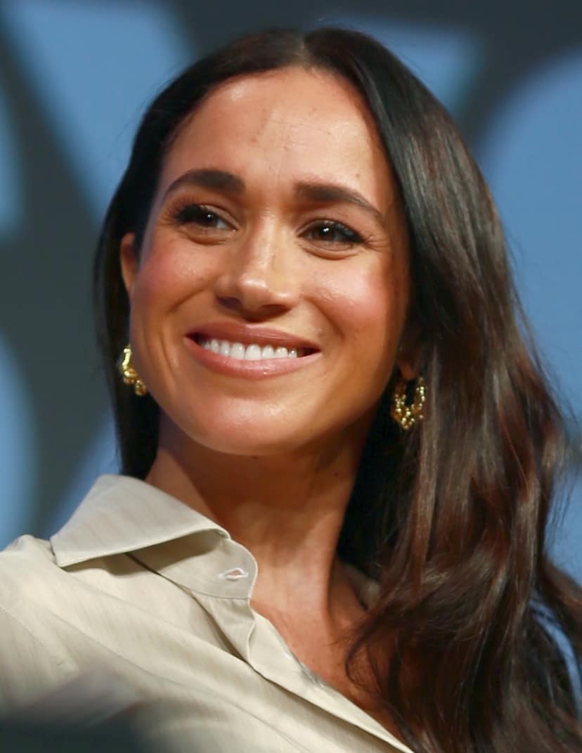 Foto d'archivio: Il principe Harry e Meghan Markle tornano nel Regno Unito dopo sei anni