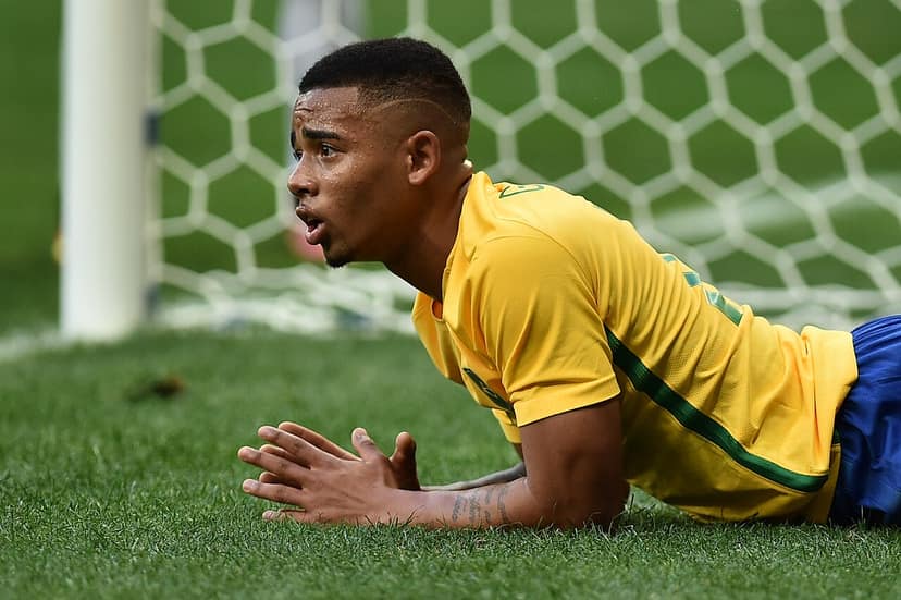 Transfergerüchte um Gabriel Jesus und Konstantelias