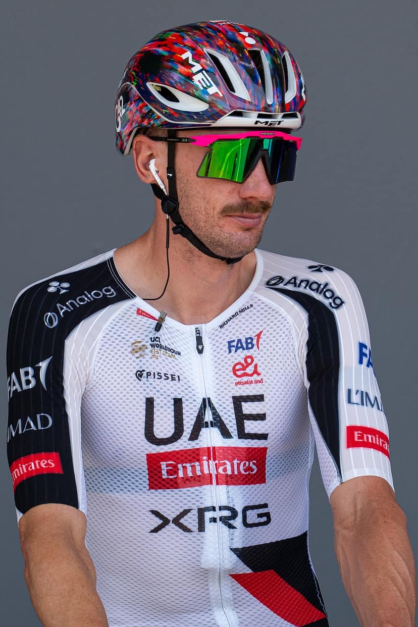 Brandon McNulty sacré champion du monde de cyclisme à Montréal