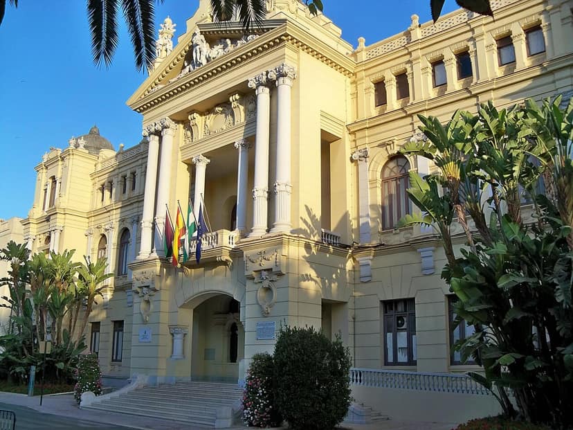 Málaga sluit zes stranden na detectie van E. coli in het water