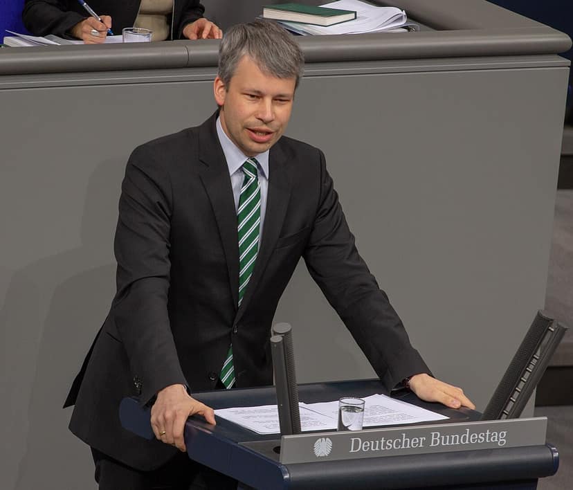 Archivbild: Bundesverkehrsminister Bilger kündigt Verbesserungen bei Drohnenabwehr an