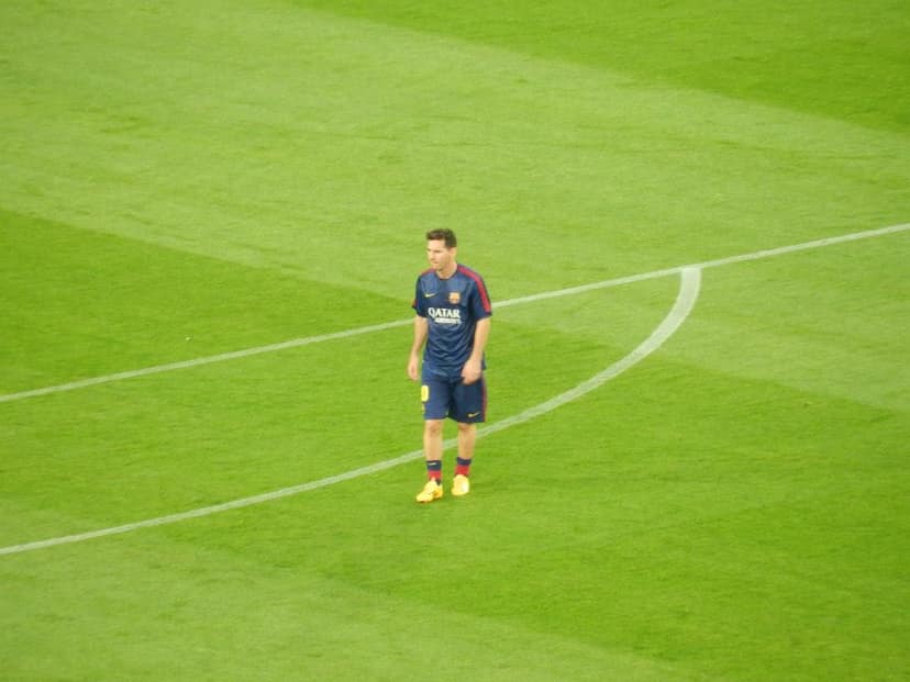 Casemiro praises Messi's commitment following his father's death