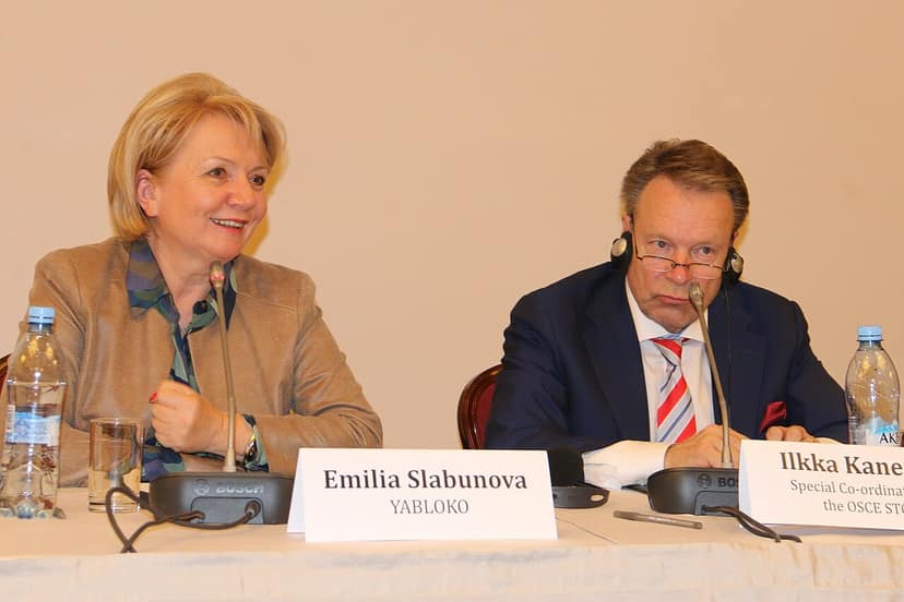 Russia's Liberal Party Jabloko Faces Potential Exclusion from Duma Election