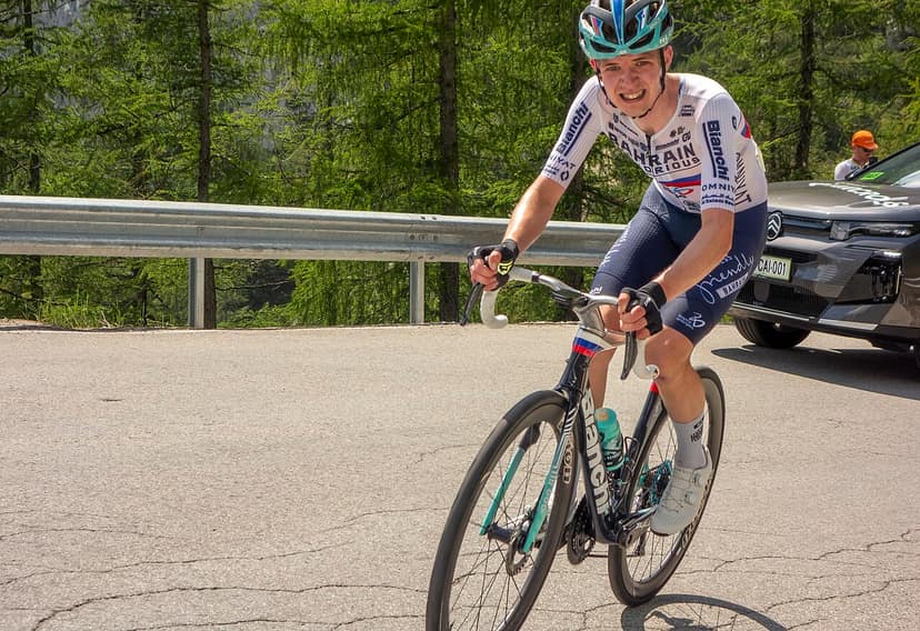 Jakob Omrzel gewinnt Bergetappe in der Vuelta, Enric Mas baut Vorsprung aus