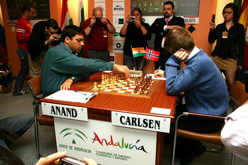Magnus Carlsen se renforce dans les échecs modernes
