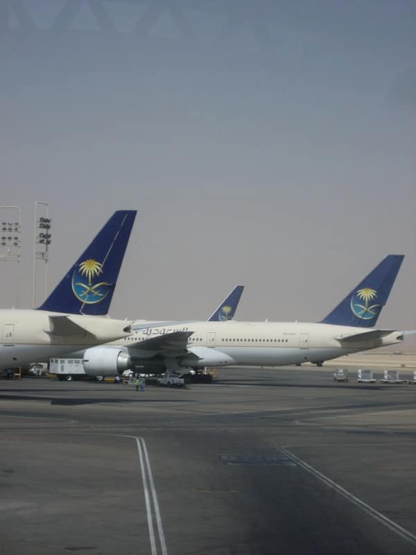 Archivbild: Saudi-Arabien öffnet Flughafen nach Huthi-Angriffen wieder