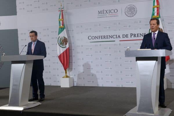 Mikel Arriola booed at Estadio Azteca during award ceremony