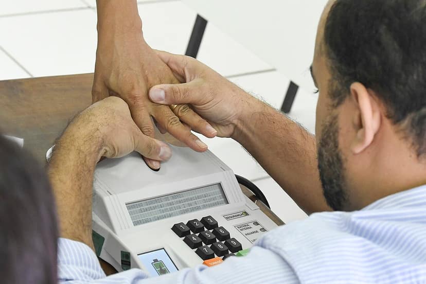 Resultados de la encuesta Quaest revelan disputas del primer turno en varios estados