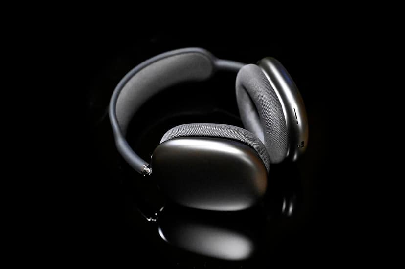 Video filtrado muestra los AirPods de Apple con cámara