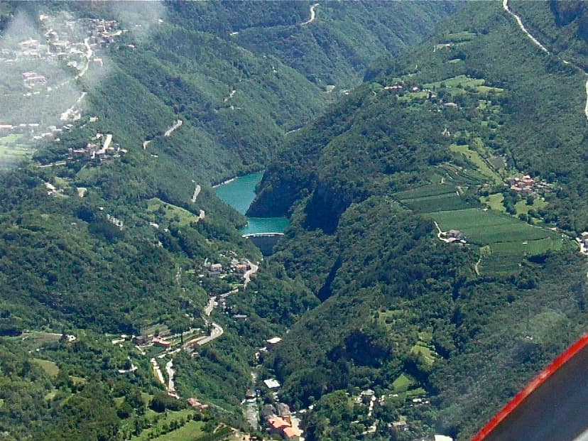 Trentino, mulher de sessenta anos morre afogada no lago de Speccheri