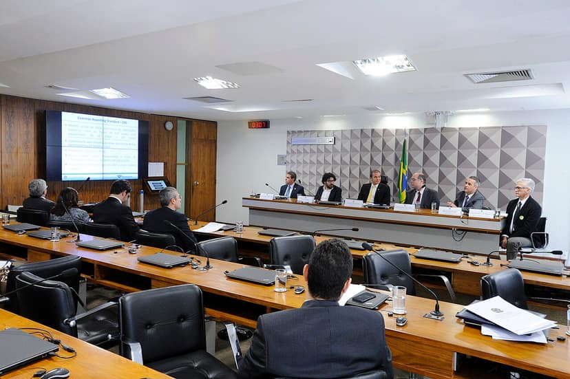 Foto d'archivio: Petizione per la revisione della carriera dei tecnici di diagnostica presentata all'Assemblea della Repubblica
