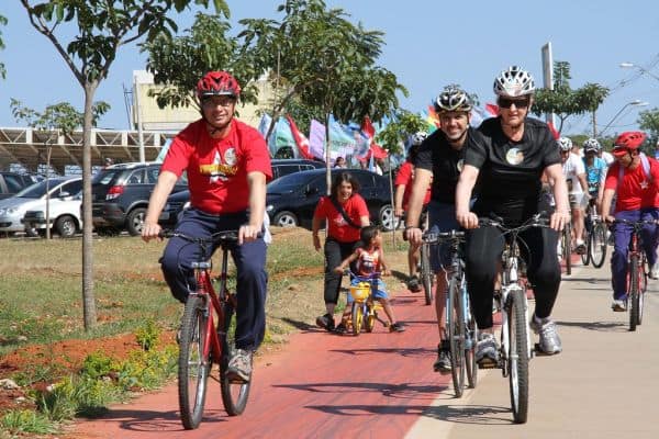 Montenegro critica "censura moderna" en la Fiesta del Pontal