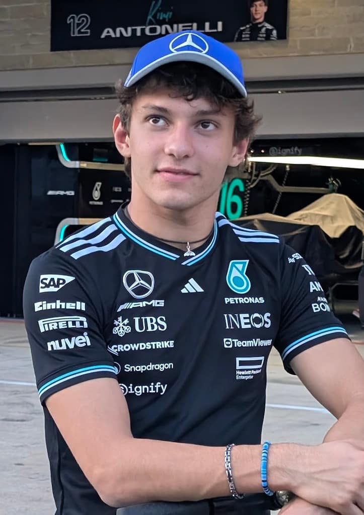Kimi Antonelli siegt in Monza nach Start von der letzten Position