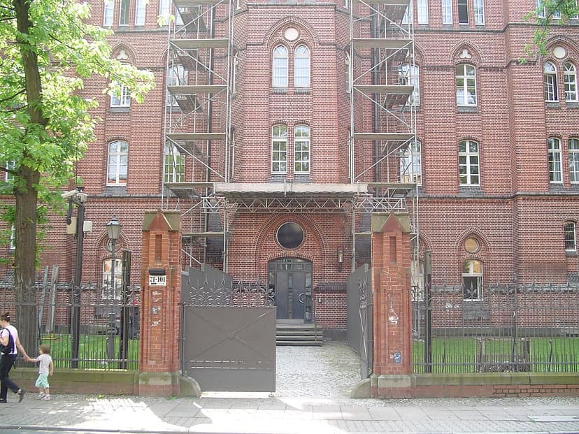 Germany expands intelligence services' powers in response to threats